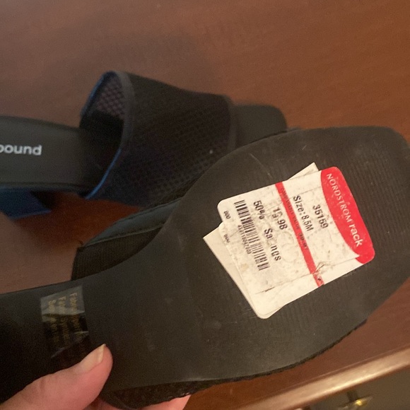 Black heel backless sandals - ABOUND- 8.5- NWT- dress up or down - Picture 3 of 9